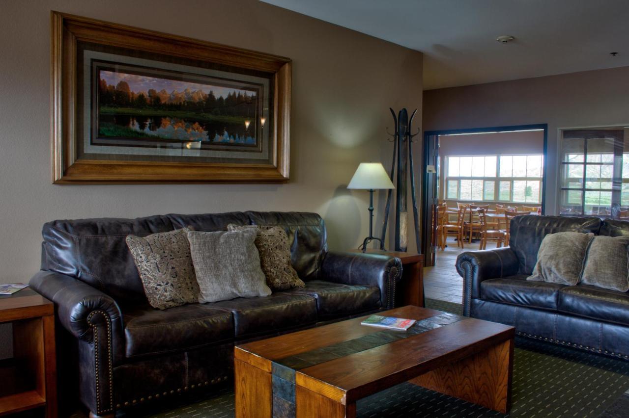 Allington & Hotel 3*